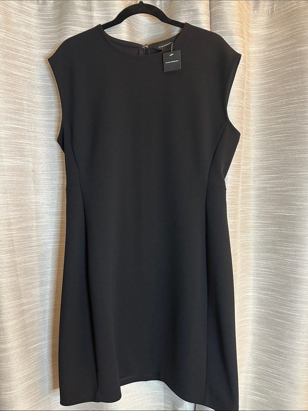 NWT Club Monaco Sculptural Mini Dress-Black